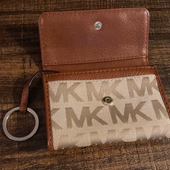 Wallet Michael Kors Est. 1981 - Picture 2 of 8